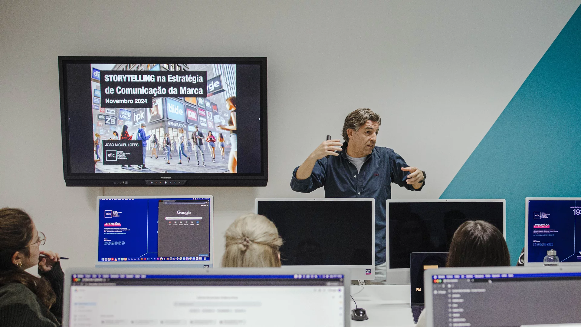 2-curso-1-ano-marketing-digital-social-media