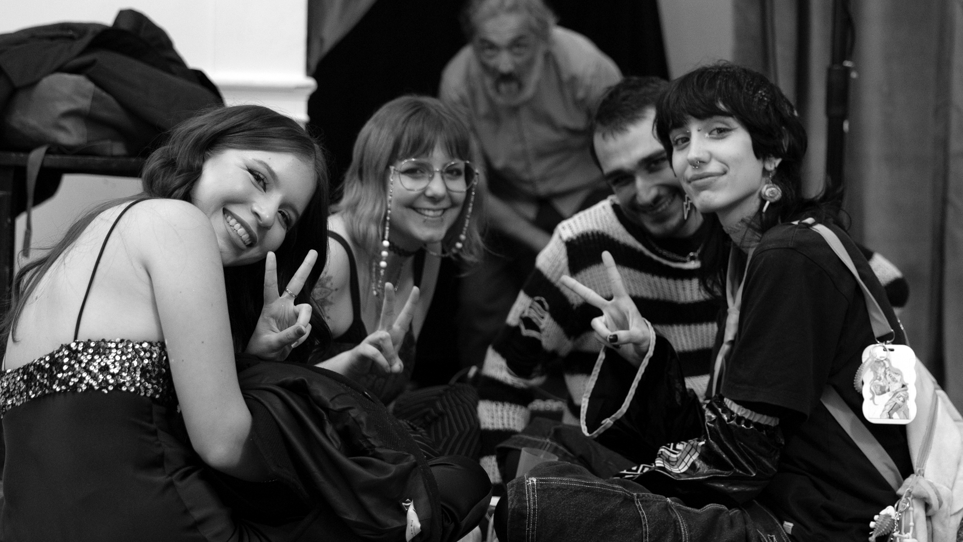 irrequieto-meio-louco Irrequieto Meio Louco